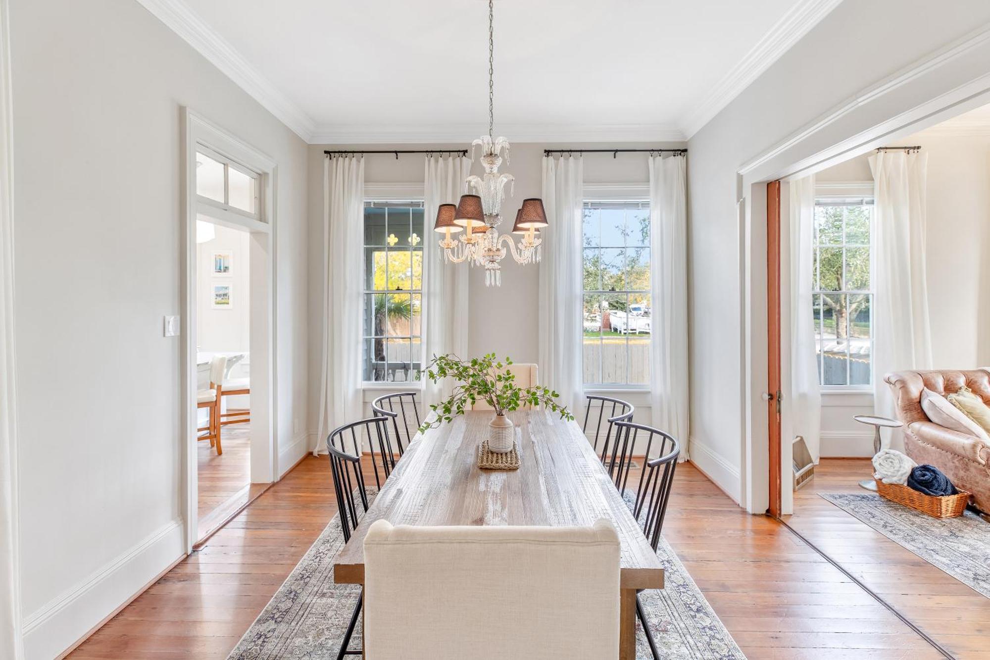 Historic 1871 Coastal Breeze With Heated Pool - Restoring Galveston Villa Buitenkant foto