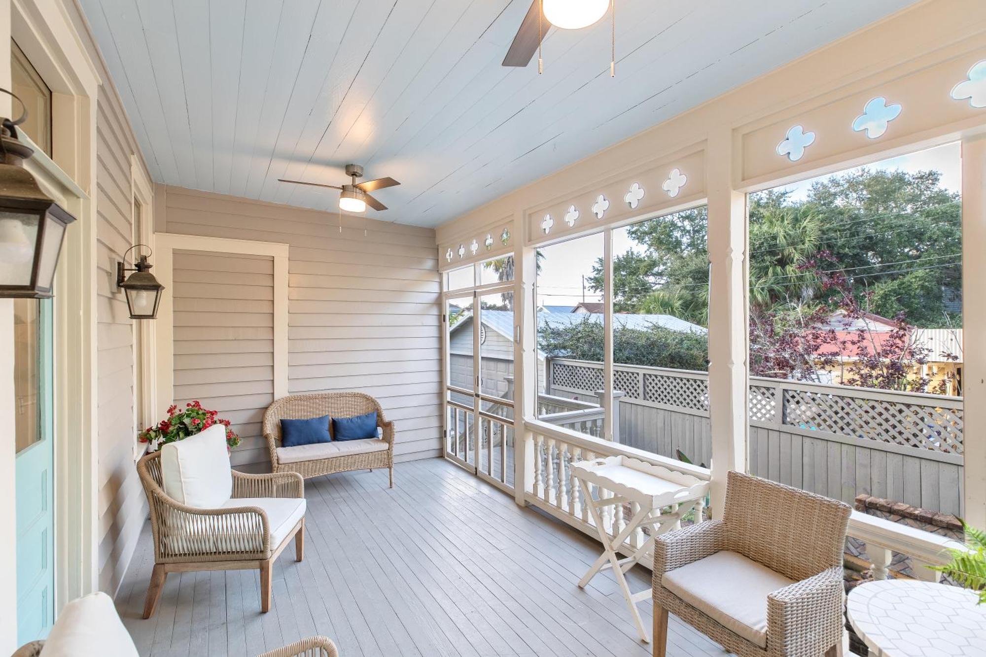 Historic 1871 Coastal Breeze With Heated Pool - Restoring Galveston Villa Buitenkant foto