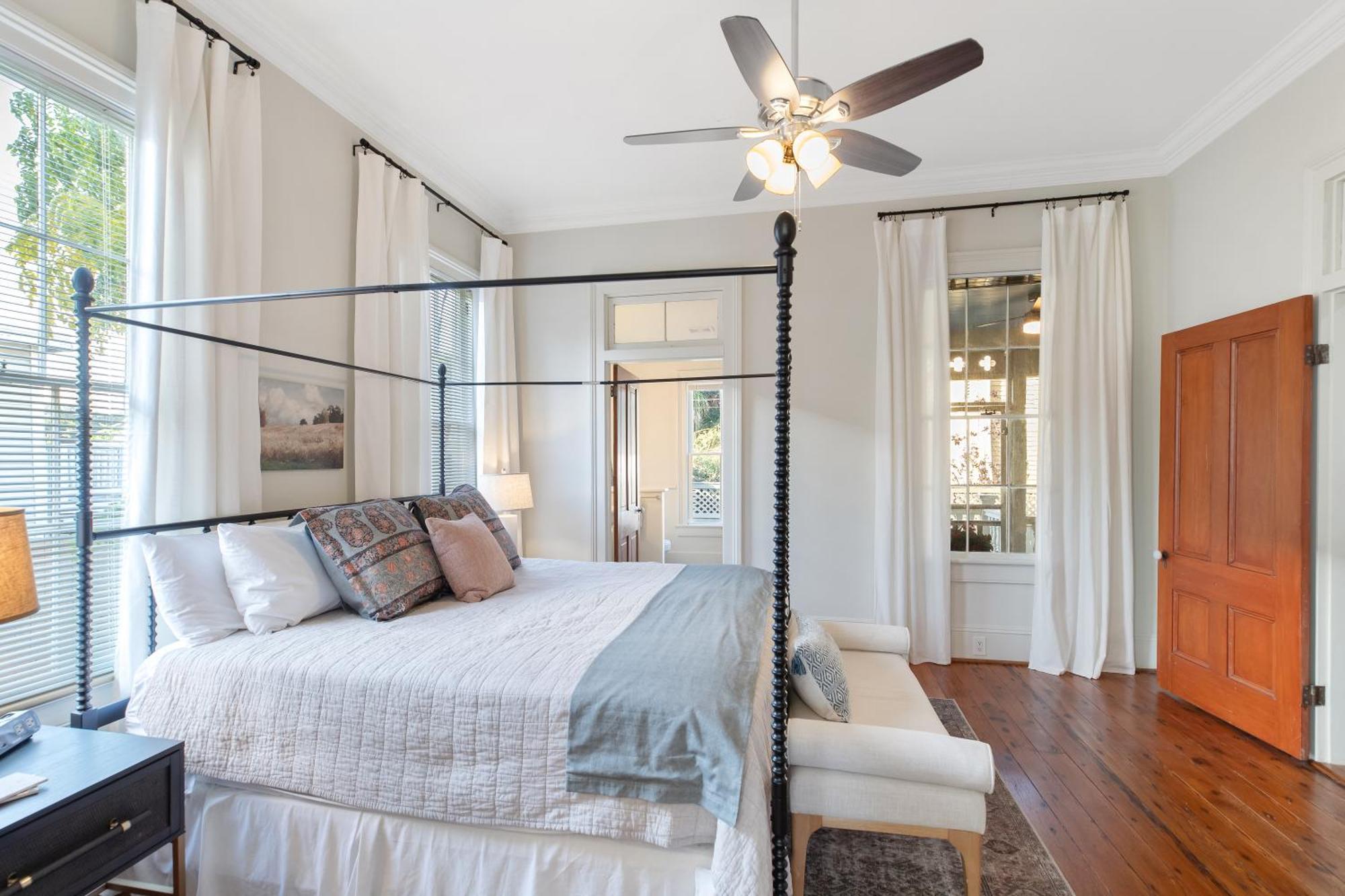 Historic 1871 Coastal Breeze With Heated Pool - Restoring Galveston Villa Buitenkant foto